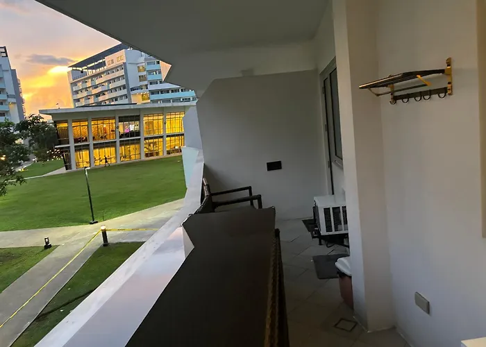One Br Free Pool In Commonwealth Qc Apartamento Manila